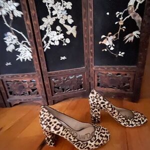 Sam Edelman Stillson 9M Leopard Heels